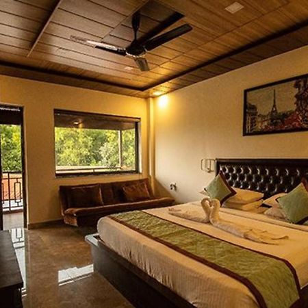 Fabhotel La Gracia Resort Морджим Экстерьер фото